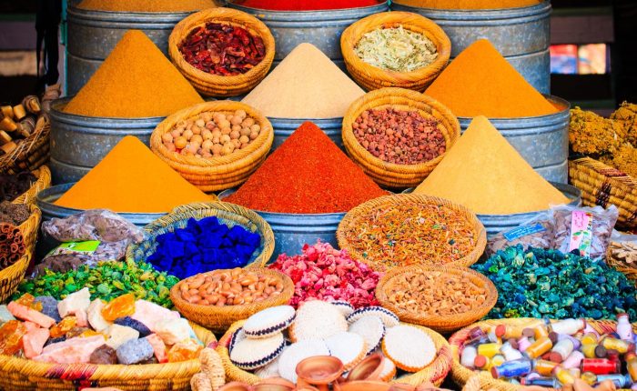 Auténticos zocos de especias y hierbas durante tu viaje al Marruecos mágico