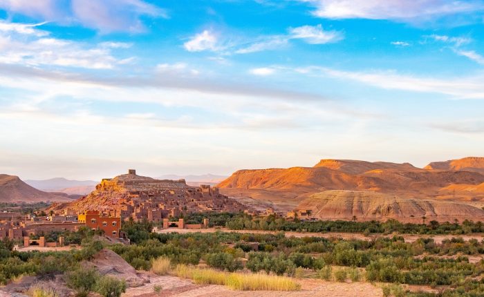 Kasbah ait ben haddou en ruta esencial 8 días a medida kasbahs y desierto morocco indigo